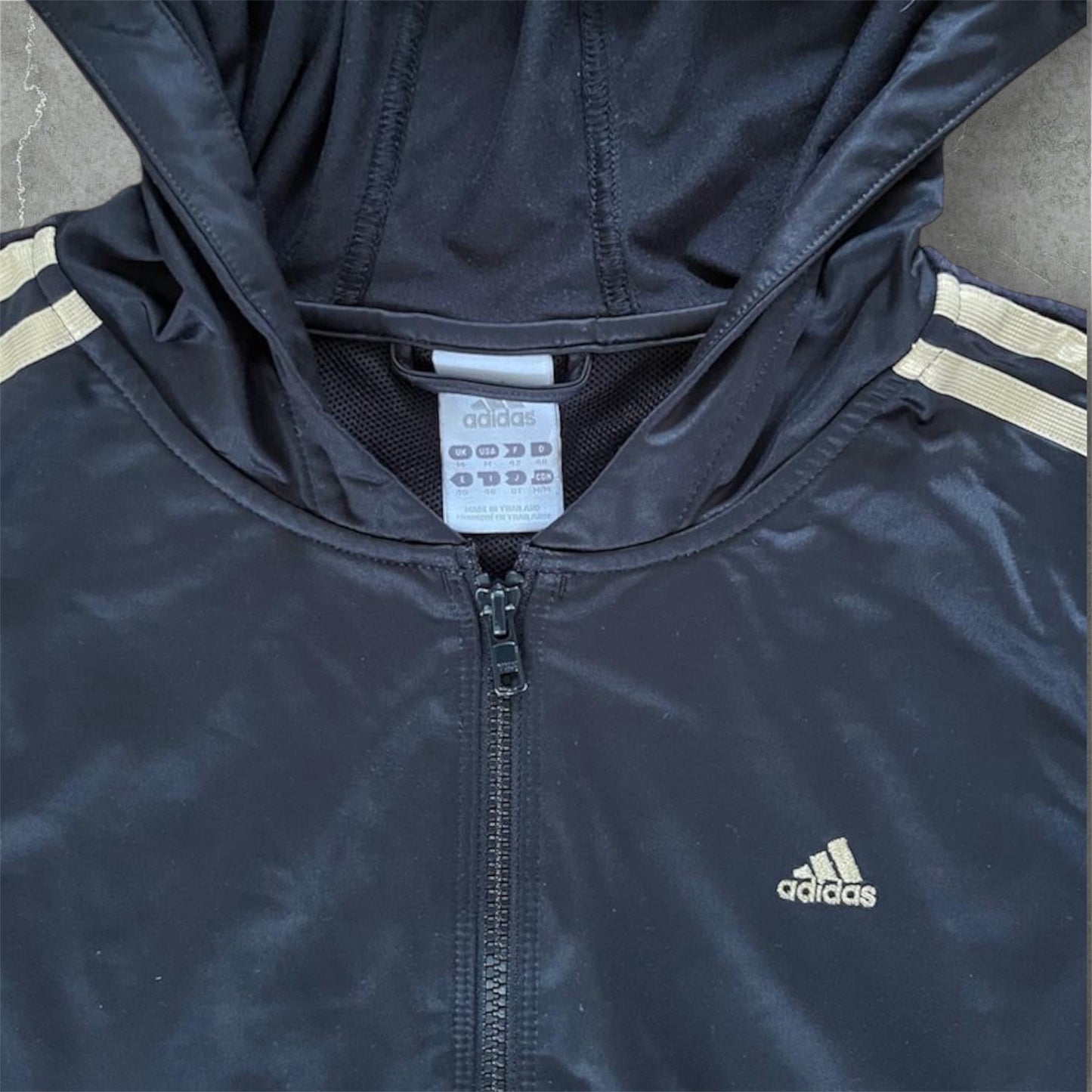 Adidas Jacke(S-M)